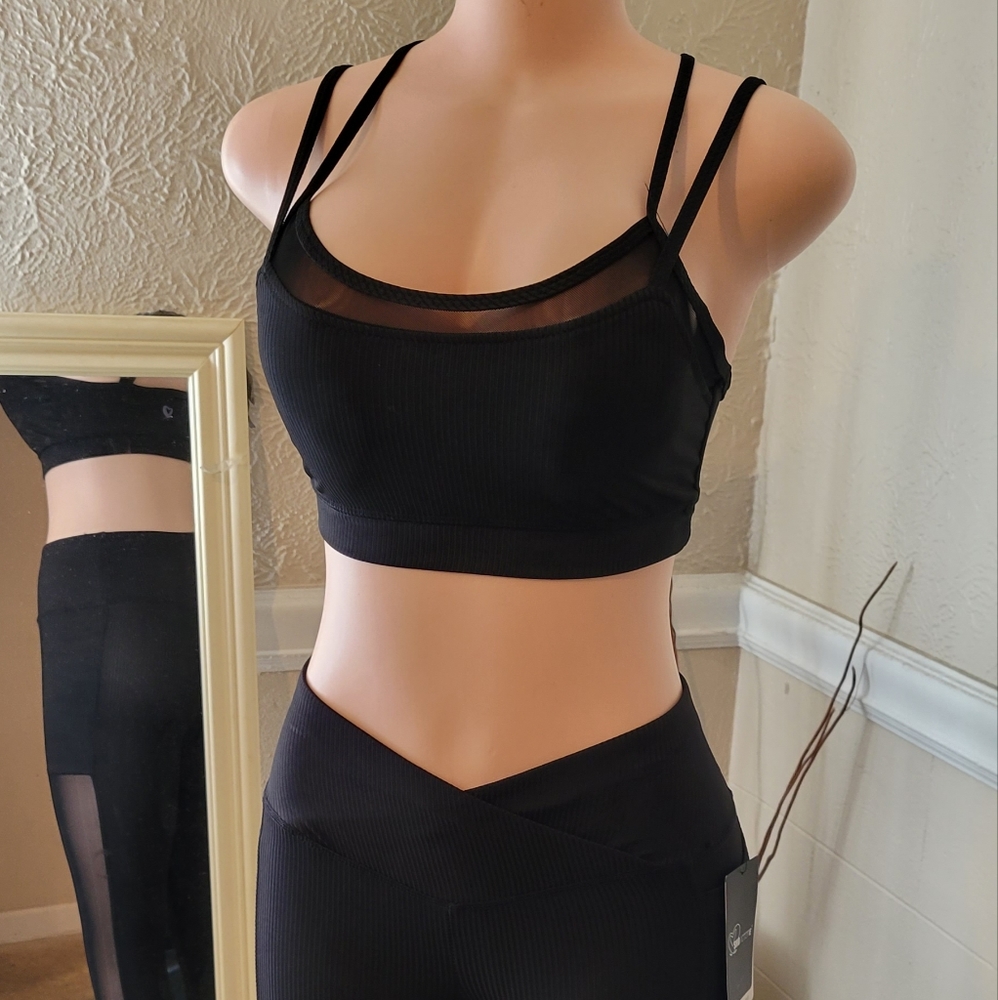 Womens black🖤 2 peice Activewear set
